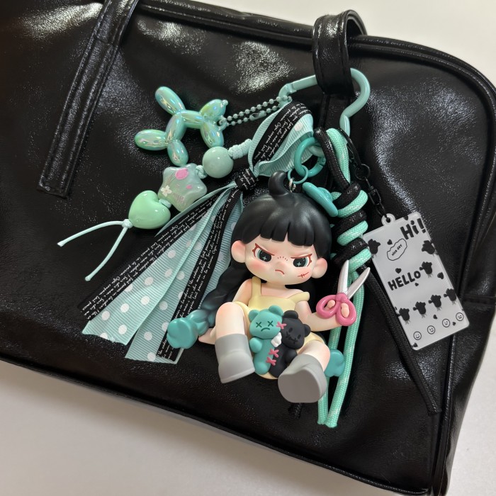 Bag Charms DORA AN IDEAL WORLD