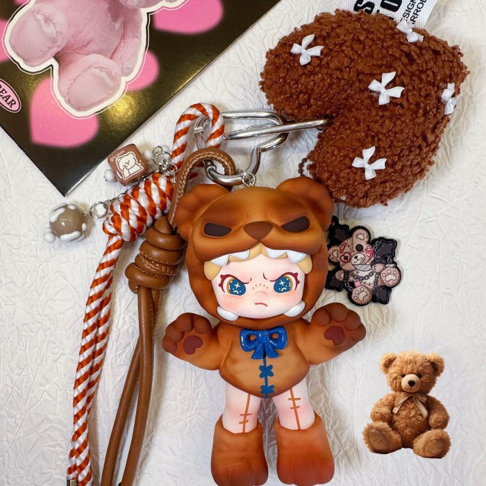 Bag Charms DORA AN IDEAL WORLD