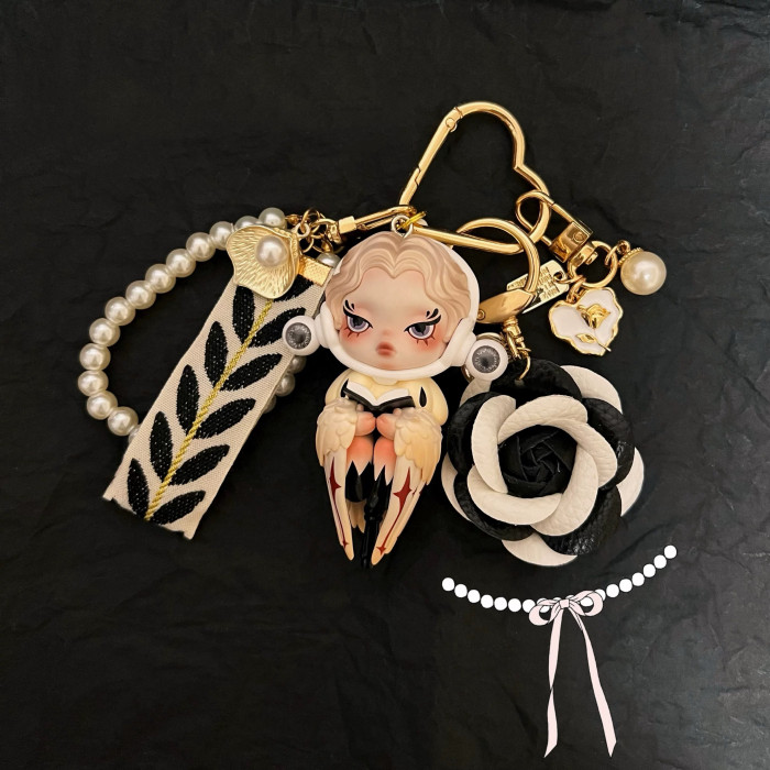 Bag Charms SKULLPANDA IMAGE OF REALITY