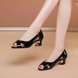 Peep toe bright leather sandals chunky heel 2023 Summer women's shoes mid heel cross sandals fashion