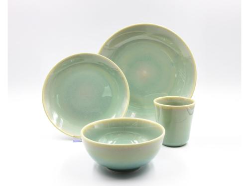 Custom Colorful Antique Reactive Glaze Stoneware Dinner Sets Ceramic Tableware Dining Plates Bowl