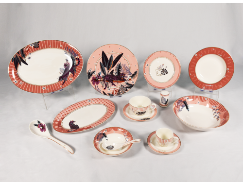 SMF New Design Ceramic Dinnerware Set Tableware Plates, Bowls and Cup and Saucer Set