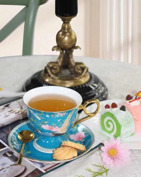 SMF Embossed Decal Real Gold Decorative Fine Bone China Cup and Saucer Set for Home