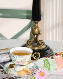 SMF Embossed Decal Real Gold Decorative Fine Bone China Cup and Saucer Set for Home