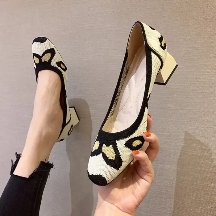 【チャンキーヒールパンプス】3D立体編み　究極な履き心地 柔らかくて伸縮性抜群！ 足に優しくフィット。