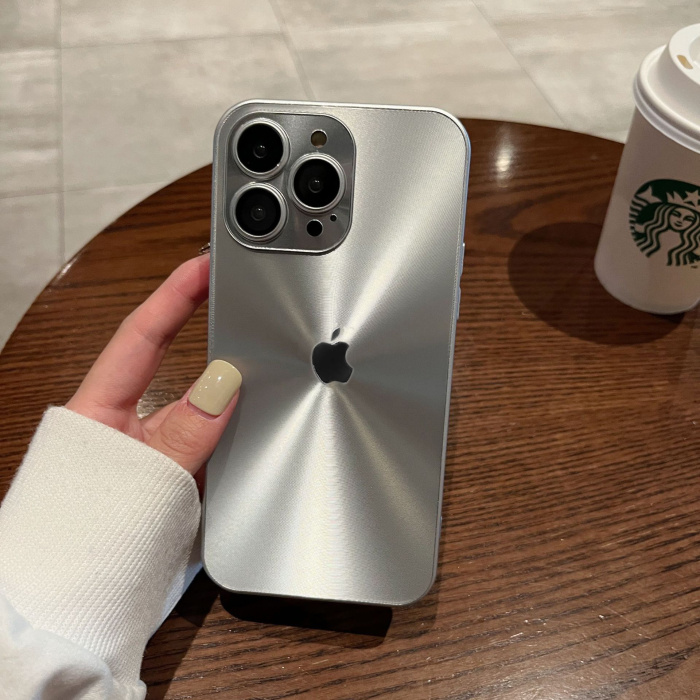 【新品上市 活動特惠】iPhone 自帶金屬鏡頭膜 極光鐳射系列玻璃手機殼 耐磨耐刮不沾指紋