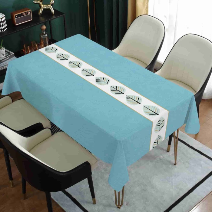 【テーブルクロス】刺繍入りデザインで、テーブルに温かみや柔らかい印象をもたら