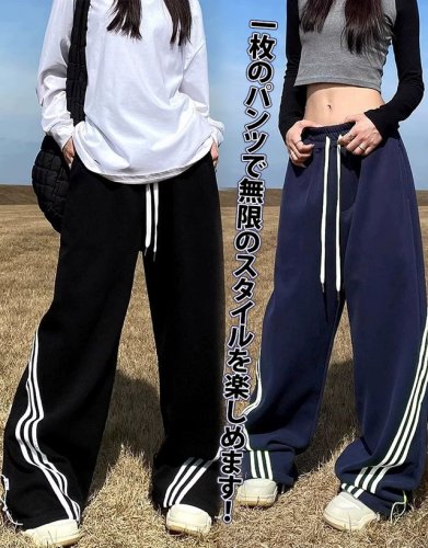 アメリカンストライプ柄のワイドパンツ