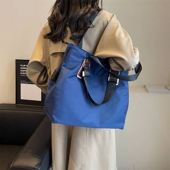  🔥New large capacity waterproof casual handbag