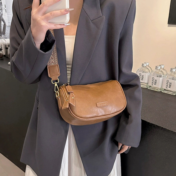 Retro solid color textured shoulder pillow bag