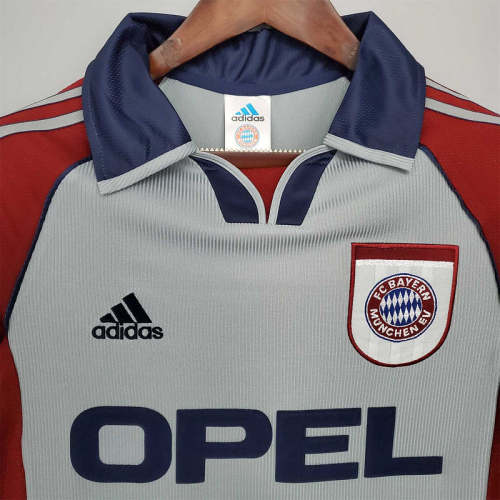 1998-99 Bayern Munich away soccer jerseys