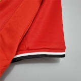 Manchester United 2000-02 home soccer jerseys