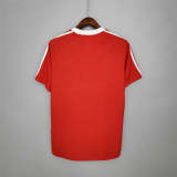 2000-01 Bayern Munich home soccer jerseys