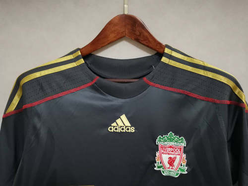 Liverpool 2009-10 away gray black soccer jerseys