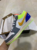 Air Jordan 1Low(GS) White gray