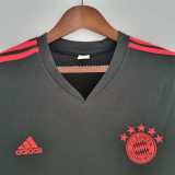 2022-23 Bayern training suit blackred edge soccer jerseys