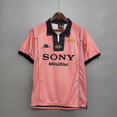 Juventus 1997-98 away soccer jerseys