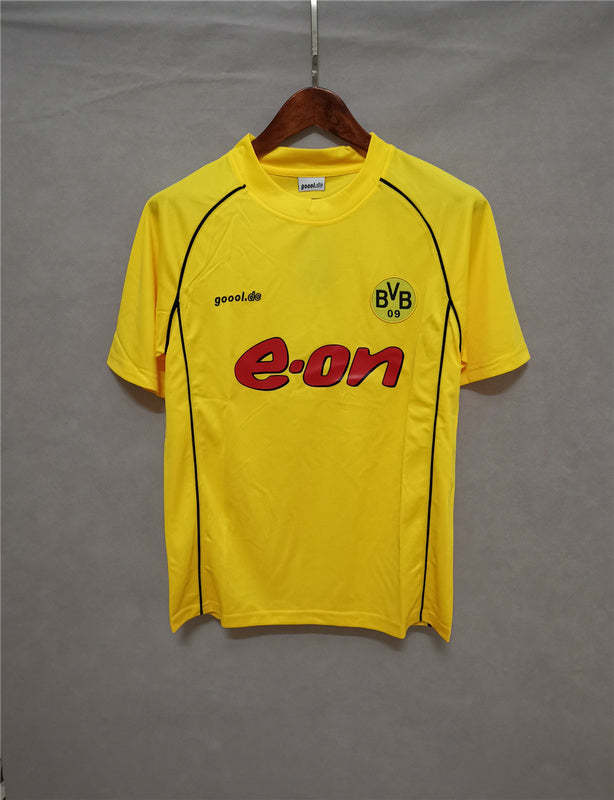 2002 Dortmund home yellow soccer jerseys