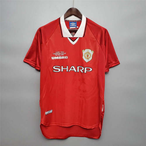 Manchester United 1999-00 home soccer jerseys