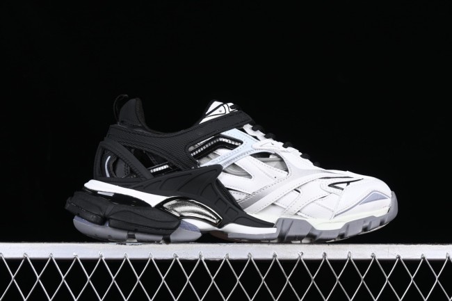 Balenciaga four generations of trendy running shoes