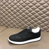 XL casual shoes 