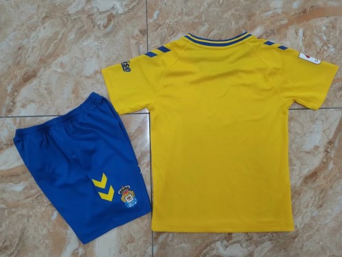 2023-24 Las Palmas home kids kit 