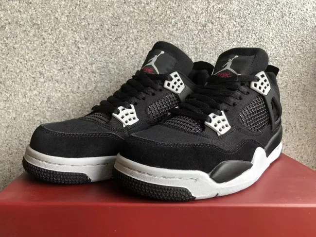 Air Jordan 4 Denim black and white 