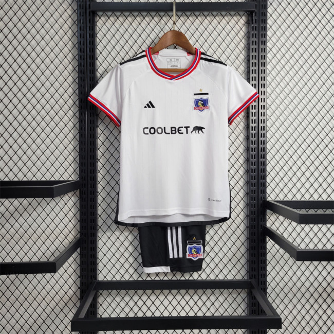 2023-24 Colo-Colo home kids kit