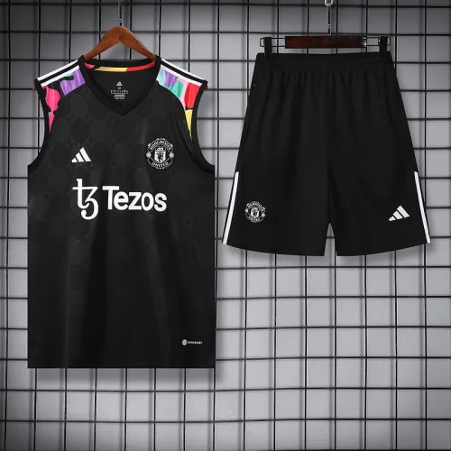2023-24 Manchester united black Vest suit