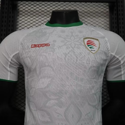 oman 2024-25 white away player version(The player version is more slim fit, it is recommended to buy one size larger)
