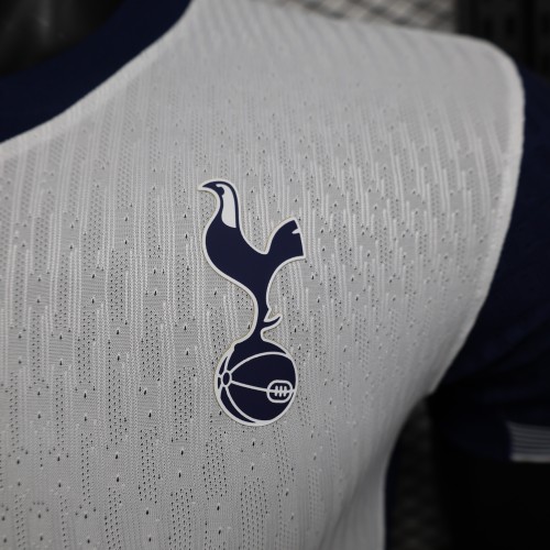 2024-25 Tottenham home player version(The player version is more slim fit, it is recommended to buy one size larger)