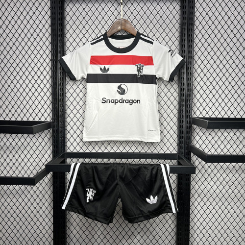 2024-25 Manchester United third away kids kit