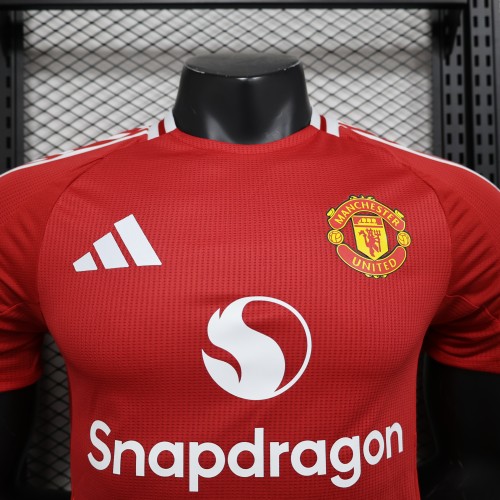 2024-25 Manchester United player version Home(The player version is more slim fit, it is recommended to buy one size larger)