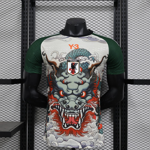 2024 Japan white and green special player version(The player version is more slim fit, it is recommended to buy one size larger)