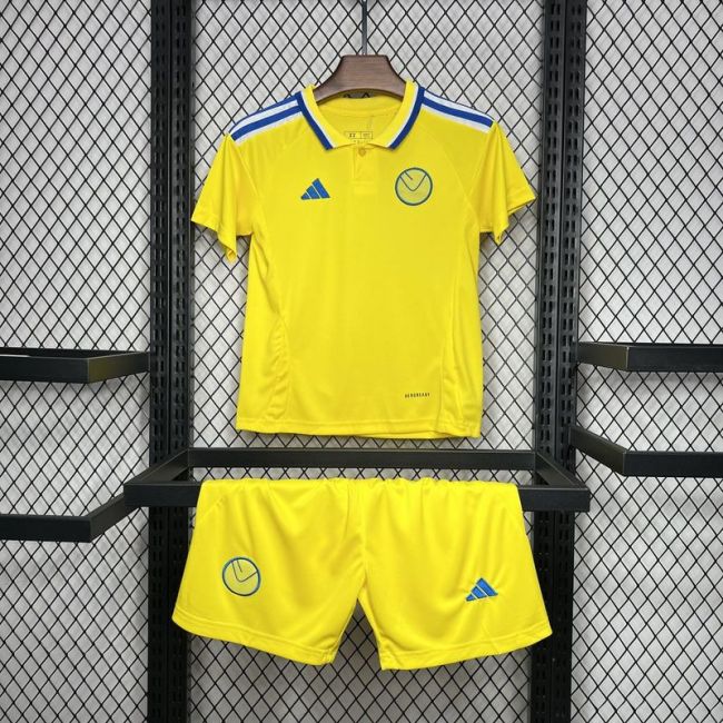 2024-25 Leeds away kids kit