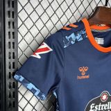 2024-25 Celta away kids kit