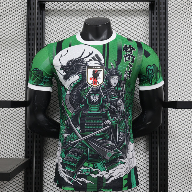 Japan green special player version(The player version is more slim fit, it is recommended to buy one size larger)