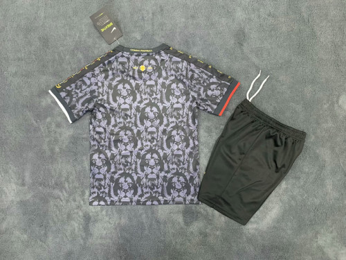 2024-25 England Black Special kids kit