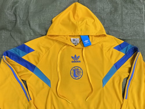 tigres 2024-25 yellow hooded training suit
