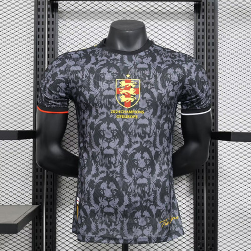 2024-25 England black player version(The player version is more slim fit, it is recommended to buy one size larger)