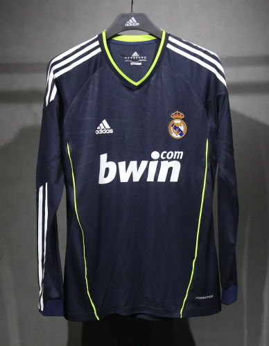 Real Madrid 2010-11 away player version long sleeves