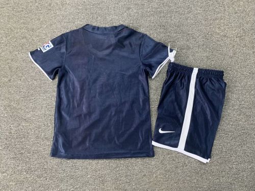 Paris Saint-Germain 2001-02 home kids kit