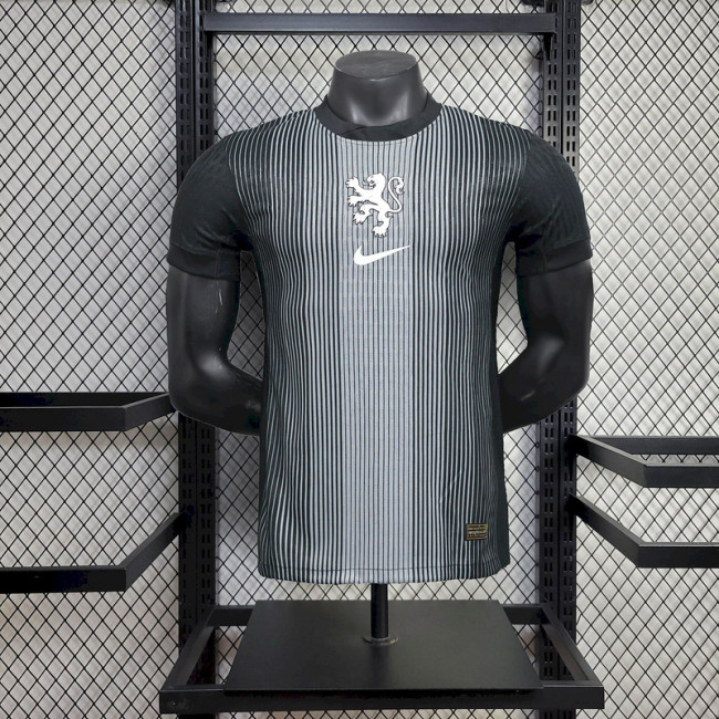 2025-26 Netherlands black player versionPrinted Jersey (The player version is more slim fit, it is recommended to buy one size larger)