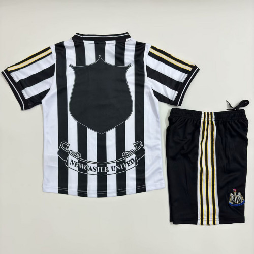 1997-99 Newcastle home retro kids kit