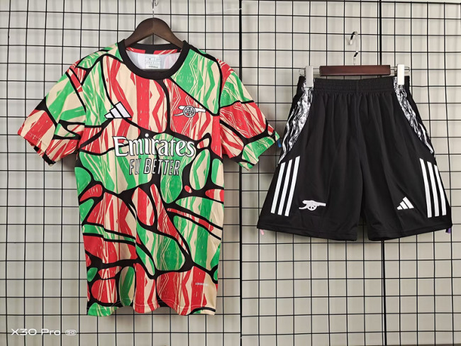 2025-26 arsenal red and green training suit