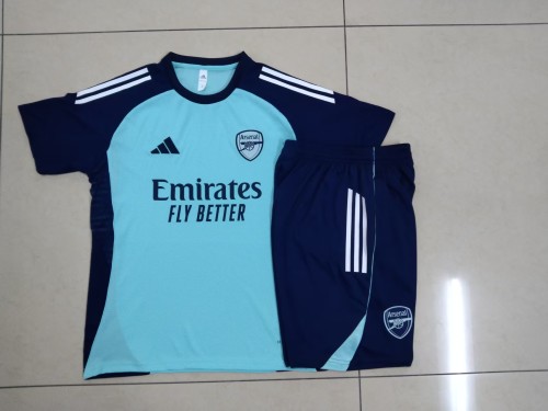 D2553# 2025-26 Arsenal light green short-sleeved suit