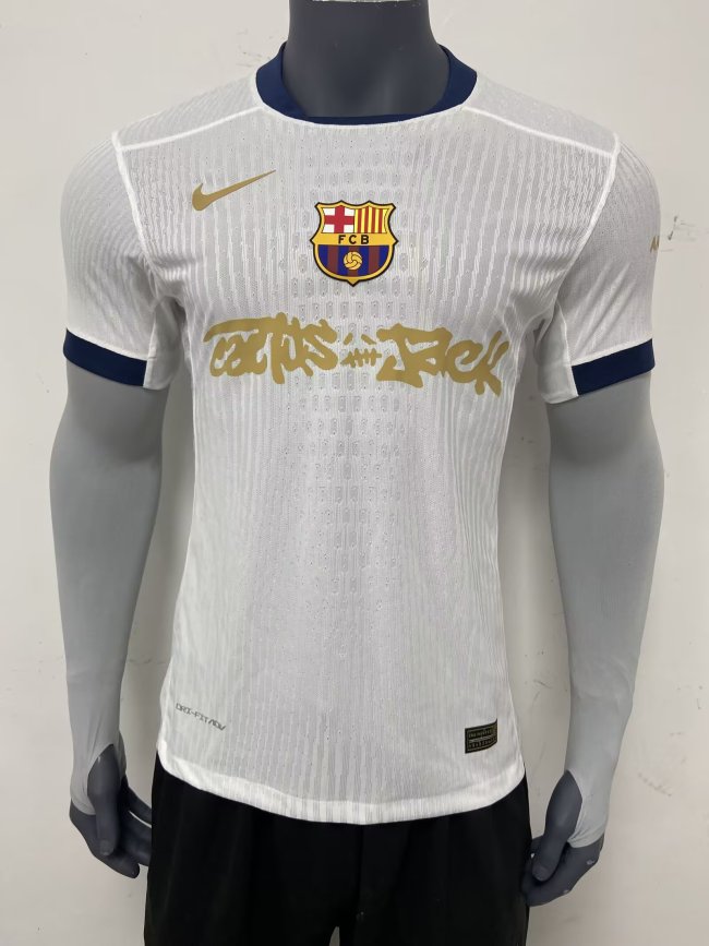 Barcelona X TRAVIS SCOTT WHITE PLAYER VERSION(The player version is more slim fit, it is recommended to buy one size larger)