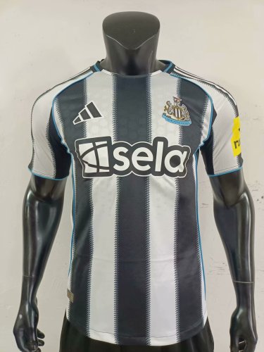 2025-26 Newcastle home player version(The player version is more slim fit, it is recommended to buy one size larger)
