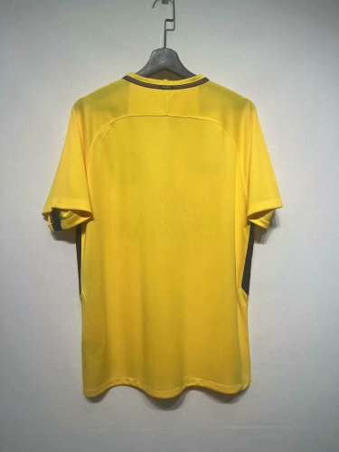 Paris Saint-Germain 2017-18 away yellow