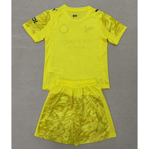 2025-26 Manchester City yellow goalkeeper kids kit